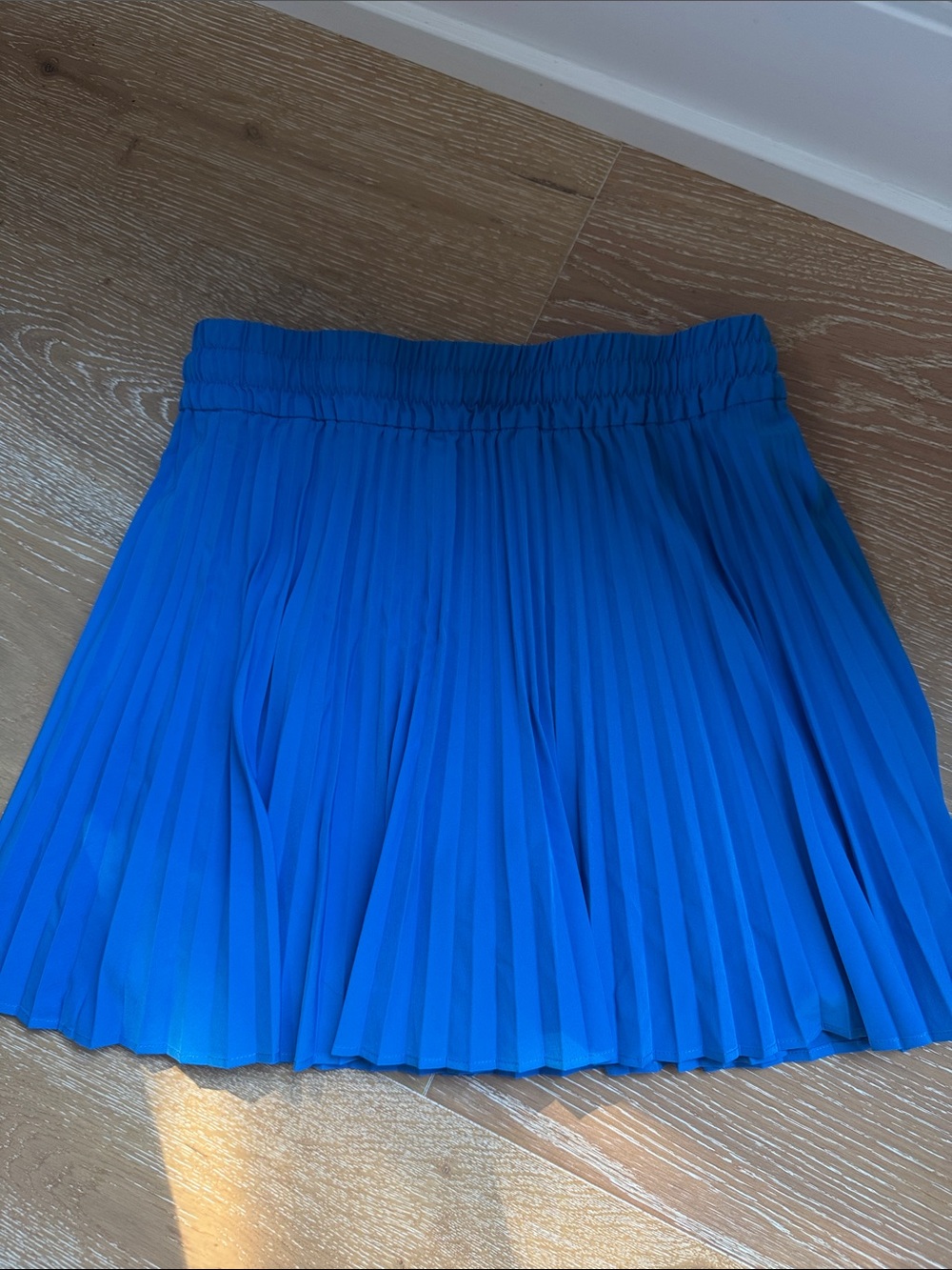 GFore golf skirt - worn once - Picture 3 of 3